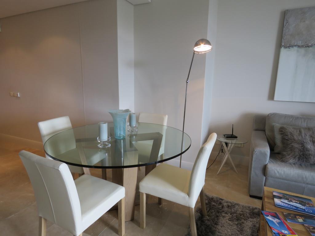 202 Kylemore A Waterfront Marina Cape Town Rom bilde
