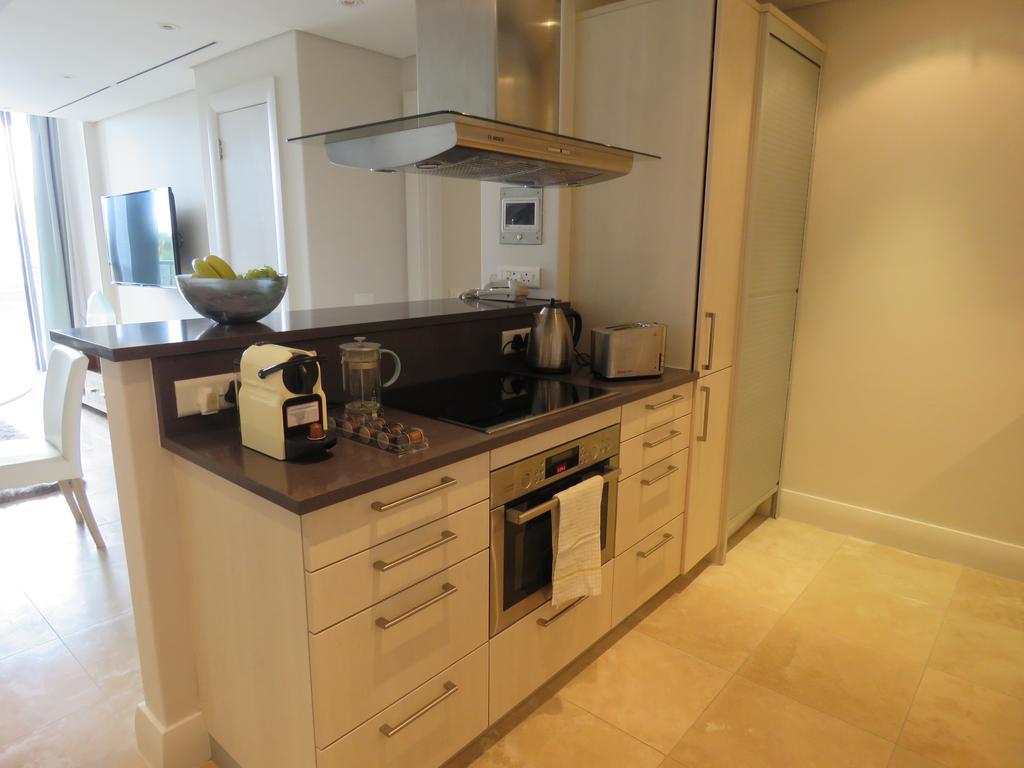 202 Kylemore A Waterfront Marina Cape Town Rom bilde